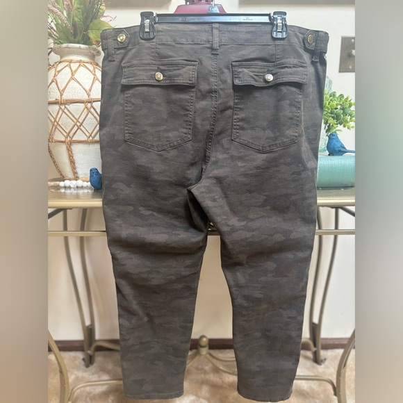 PISTOLA Olive Camouflage Cargo Utility Pants High Rise Relaxed Trousers Sz 33 - Picture 9 of 12